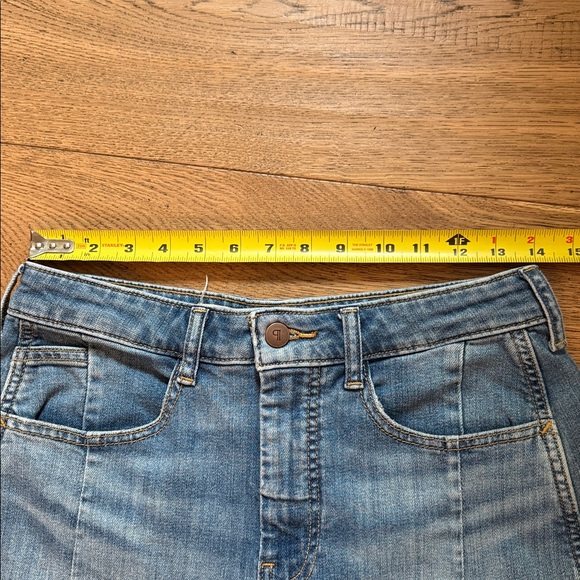 Pilcro Heritage Barrel Jeans (SHORT) - Picture 10 of 10